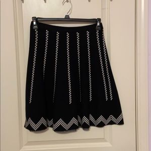 Black pattern skirt